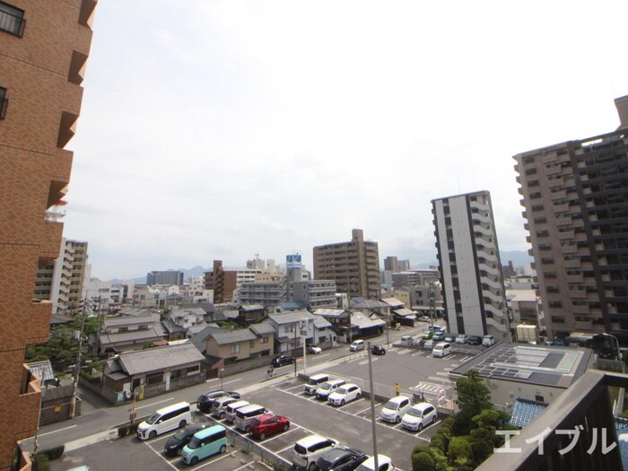 物件内観写真22　(室内からの展望)