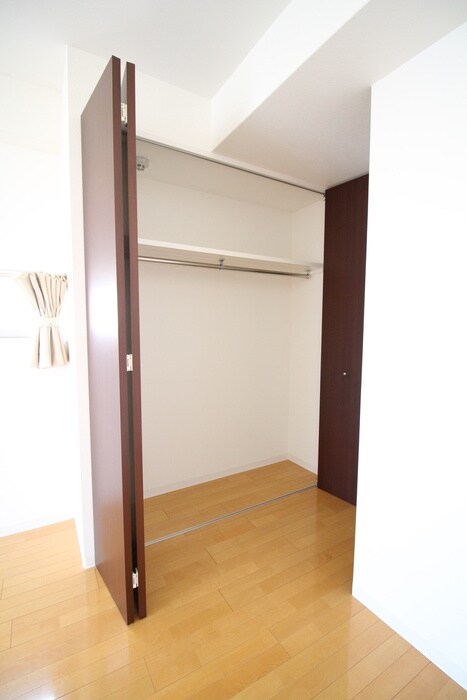 物件内観写真13　(収納)