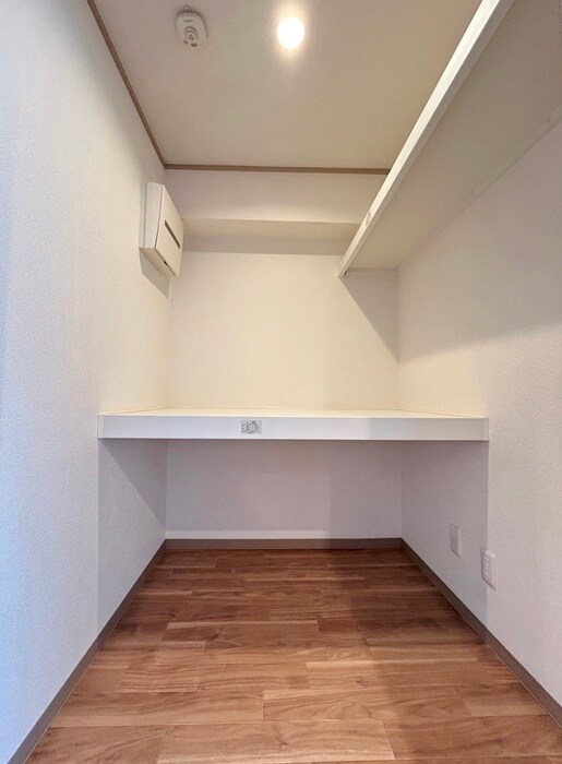 物件内観写真13　(収納)