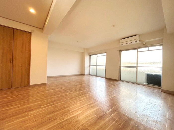 物件内観写真19　(居室)