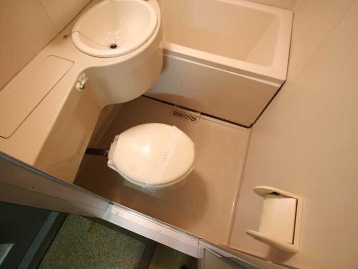 物件内観写真14　(トイレ)