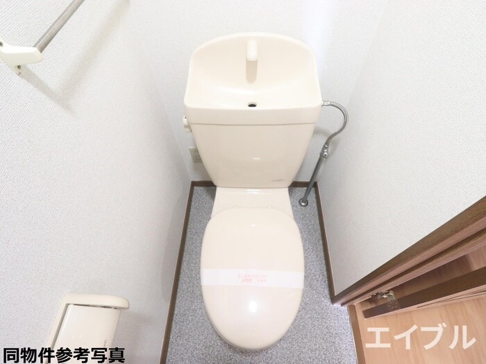 物件内観写真11　(トイレ)