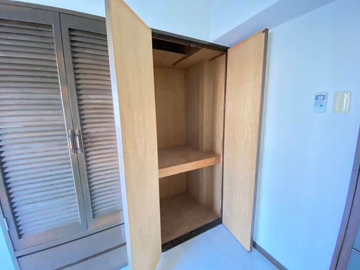 物件内観写真15　(収納)