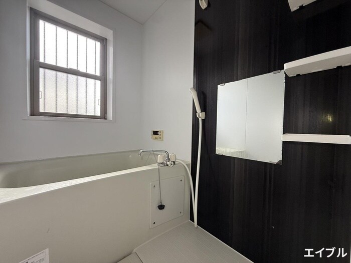 物件内観写真12　(バス／シャワールーム等)