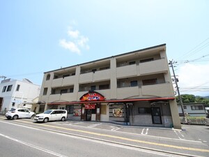 鶴江ハイツ外観写真