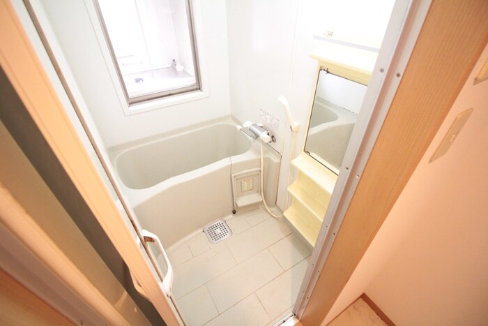 物件内観写真10　(バス／シャワールーム等)