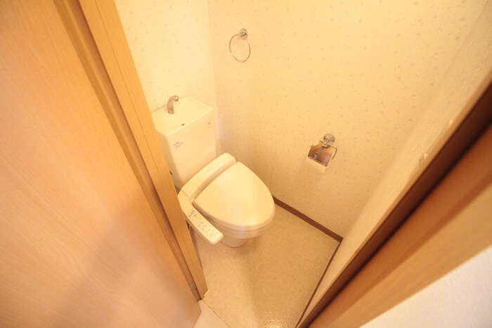 物件内観写真11　(トイレ)