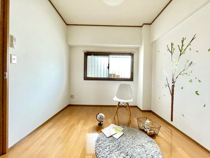 物件内観写真7　(居室)