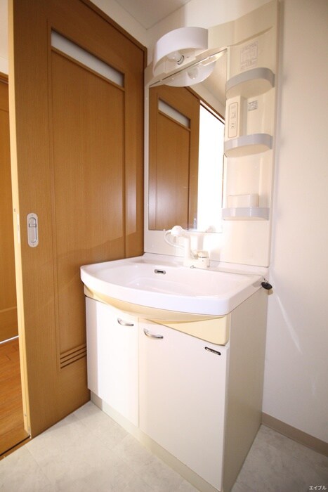 物件内観写真11　(洗面)