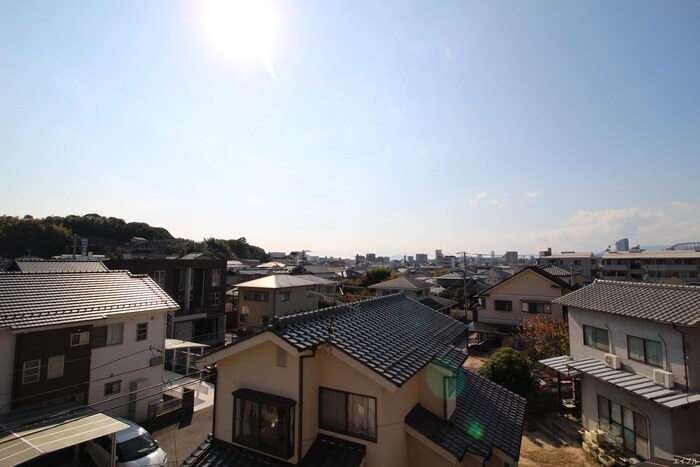 物件内観写真15　(室内からの展望)