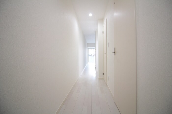 物件内観写真16　(廊下)