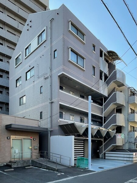 角本ビル外観写真