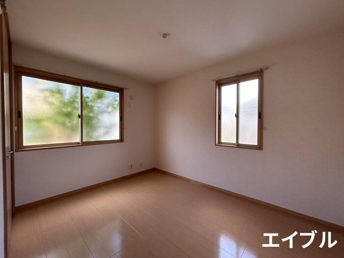 物件内観写真5　(居室)