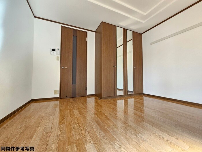 物件内観写真7　(居室)