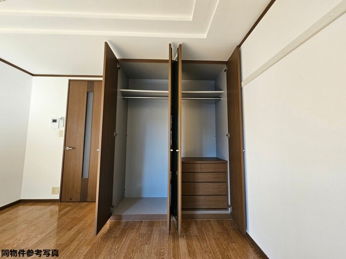 物件内観写真14　(収納)