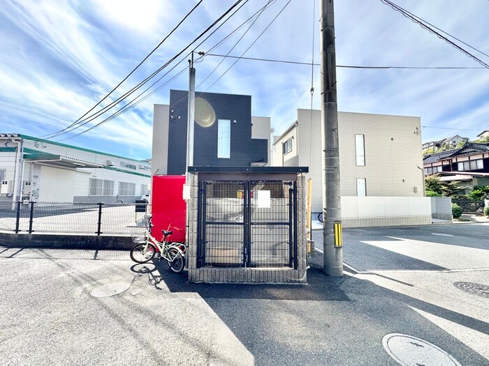 物件外観写真6　(建物設備)