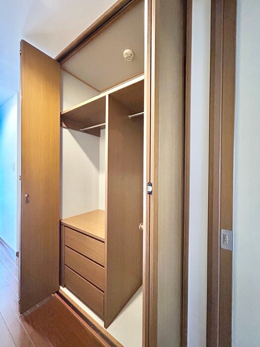 物件内観写真15　(収納)