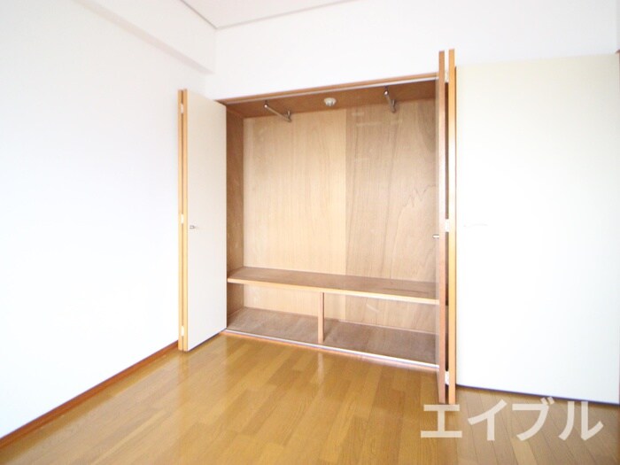 物件内観写真11　(収納)