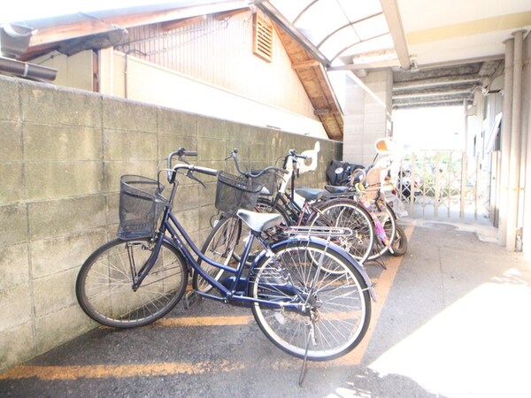 駐輪場