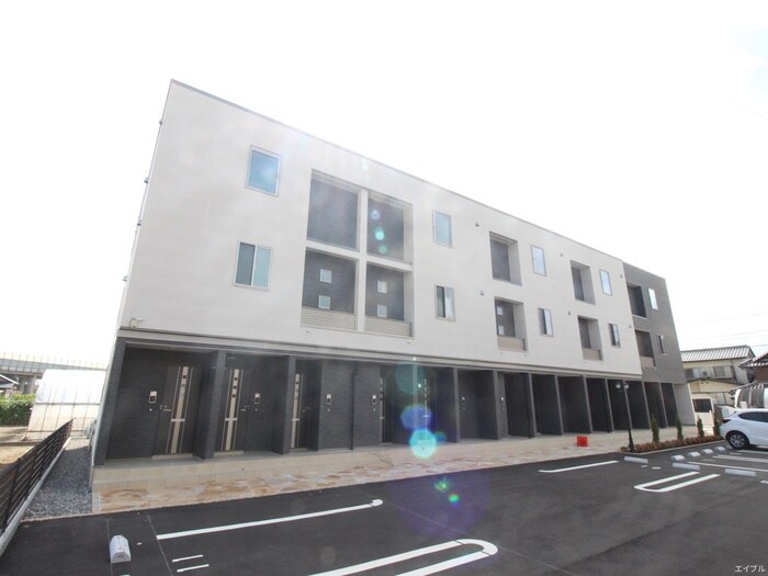 物件外観写真4　(外観写真)