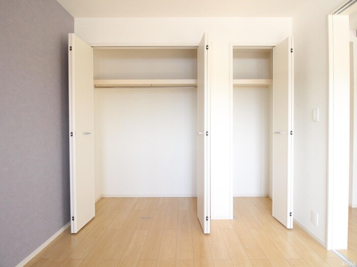 物件内観写真12　(収納)