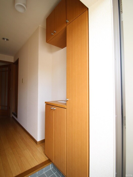 物件内観写真18　(靴箱)