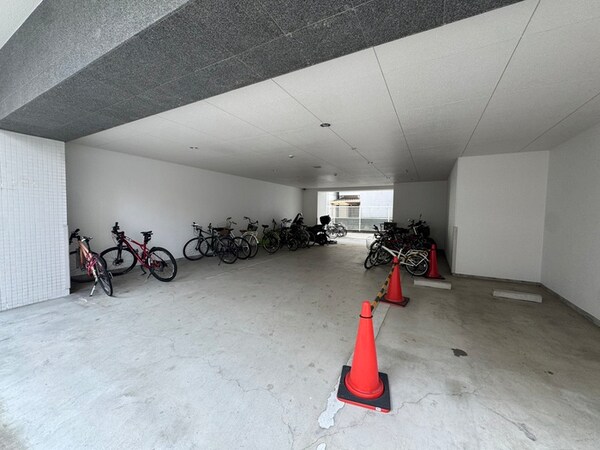 駐輪場