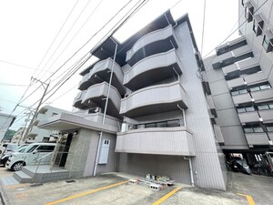 ロイヤル石丸外観写真