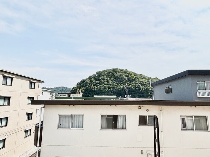 物件内観写真21　(室内からの展望)