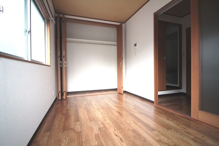 物件内観写真7　(居室)