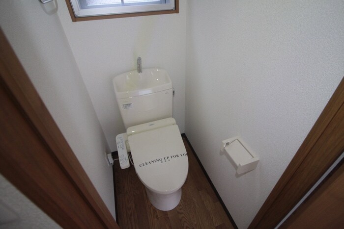 物件内観写真11　(トイレ)