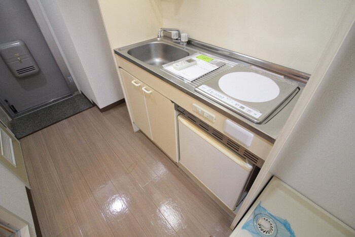 物件内観写真8　(キッチン)