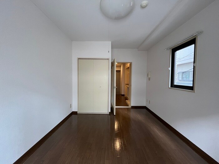 物件内観写真14　(居室)