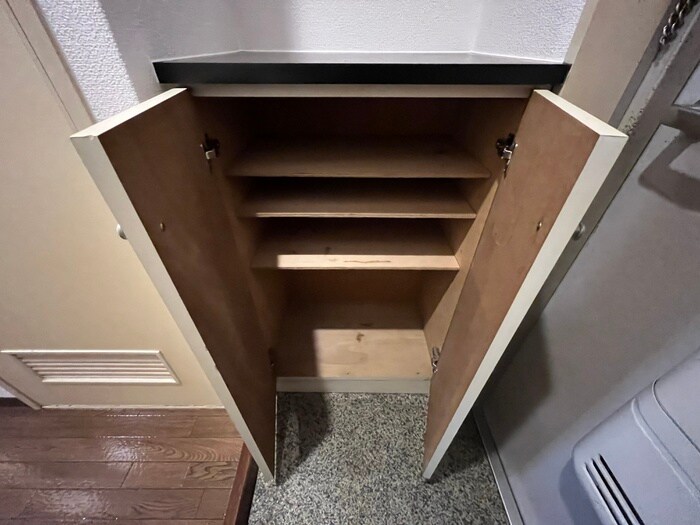 物件内観写真16　(靴箱)