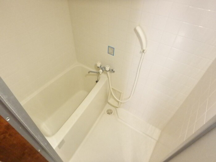 物件内観写真9　(バス／シャワールーム等)
