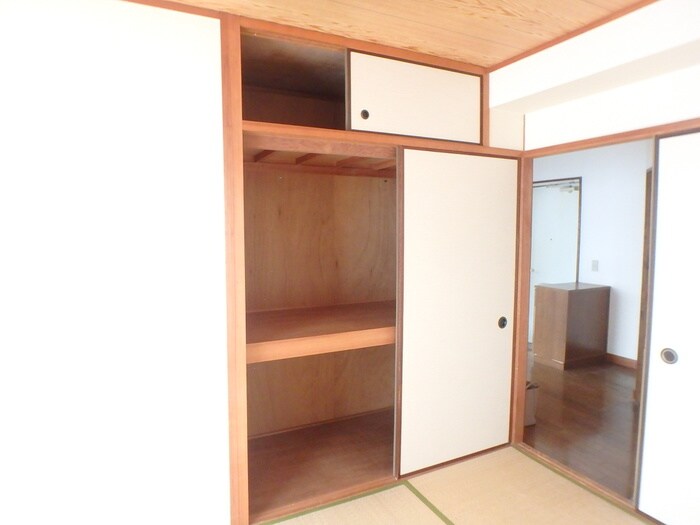 物件内観写真22　(収納)
