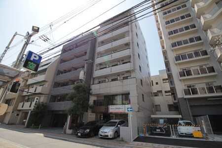 ブルースカイ小町外観写真