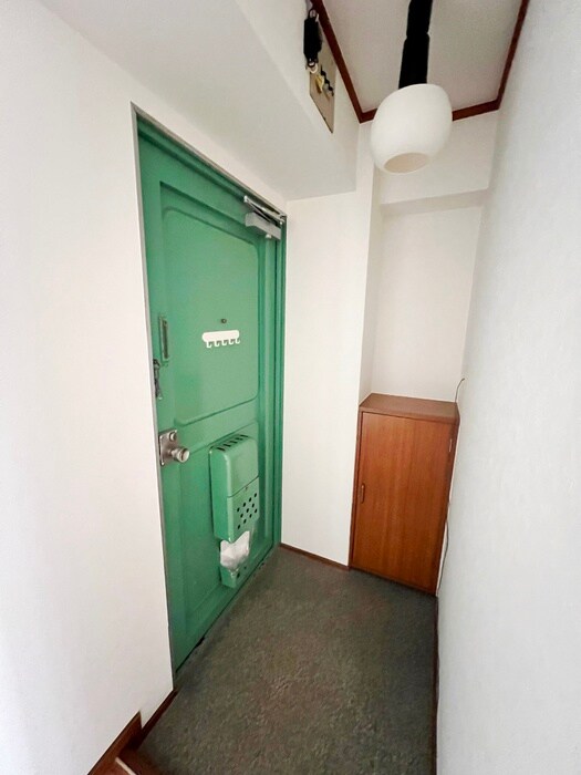 物件内観写真7　(靴箱)