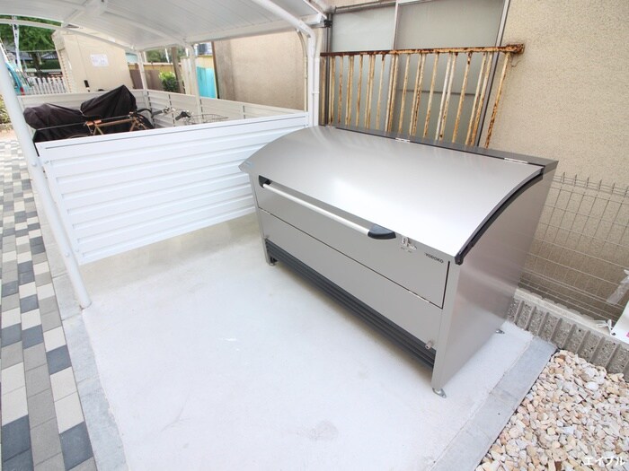 物件外観写真3　(建物設備)