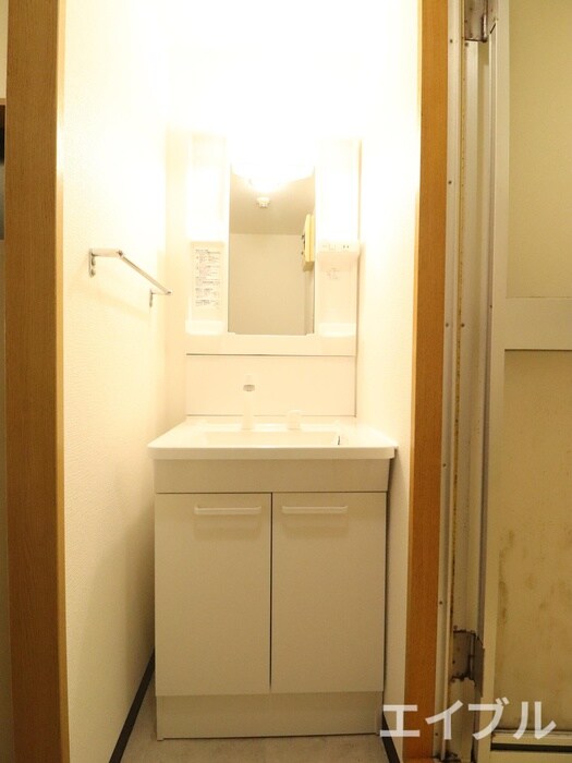 物件内観写真10　(洗面)