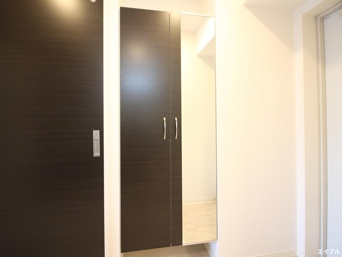 物件内観写真12　(靴箱)