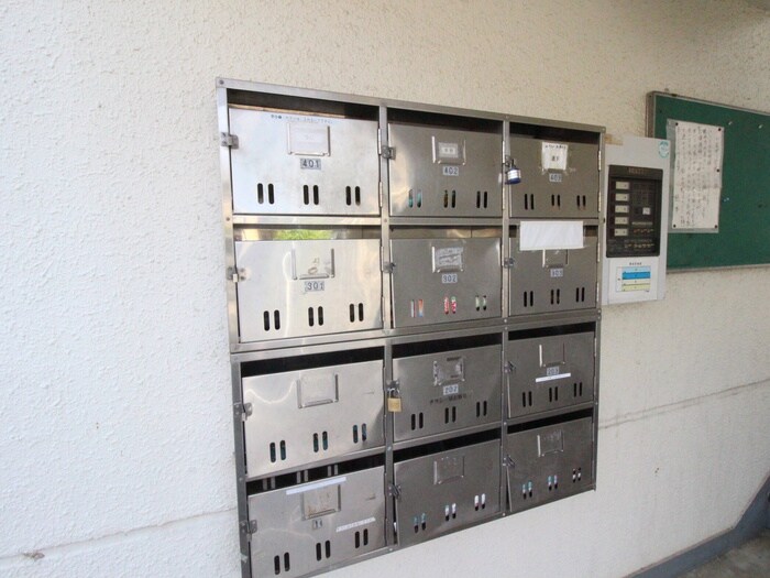 物件外観写真4　(建物設備)