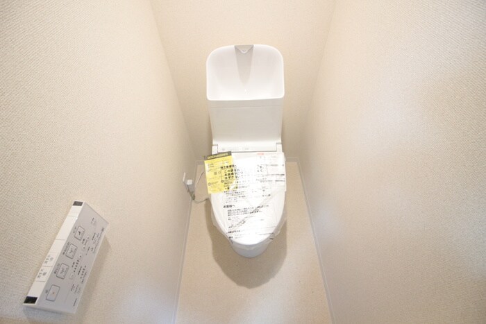 物件内観写真10　(トイレ)