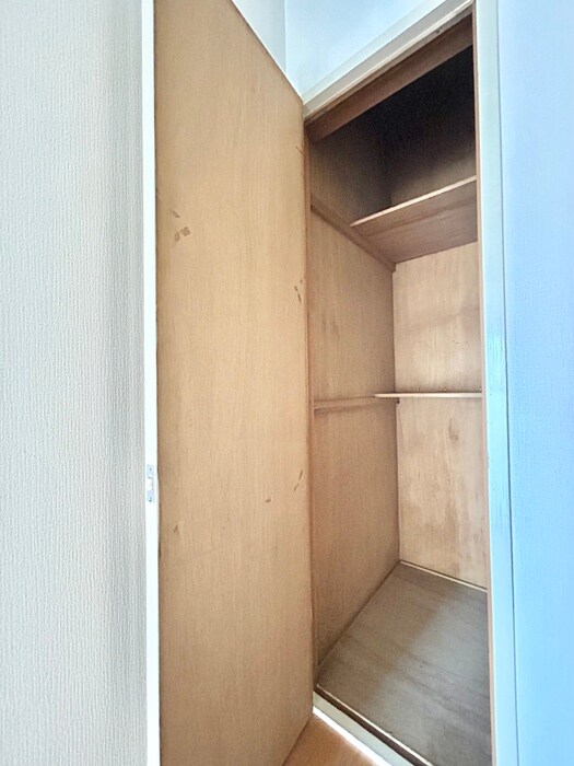 物件内観写真18　(収納)