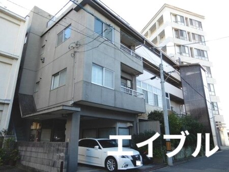 窪田ビル外観写真