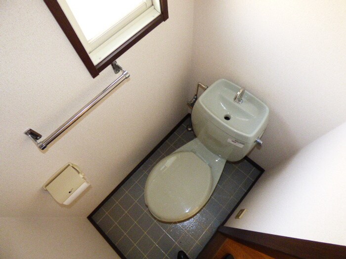 物件内観写真7　(トイレ)