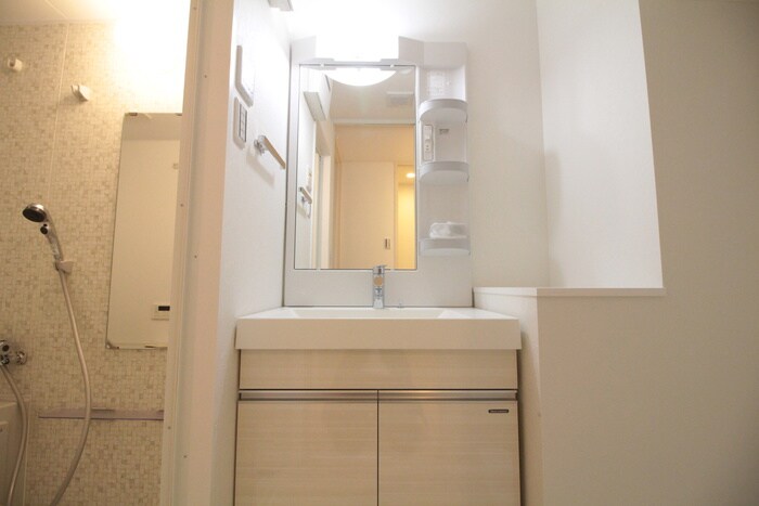 物件内観写真11　(洗面)