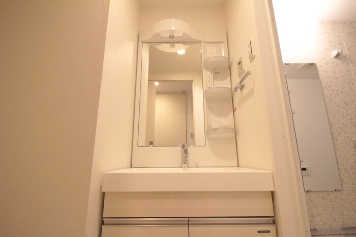 物件内観写真12　(洗面)