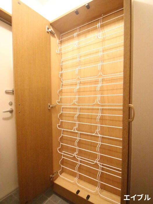 物件内観写真16　(靴箱)