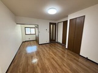 物件内観写真9　(居室)